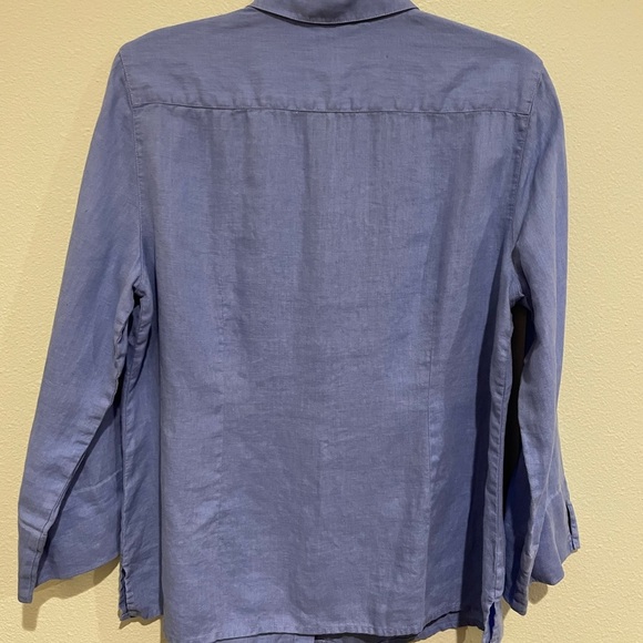 Talbots periwinkle button down shirt.  100% Linen - Picture 5 of 5